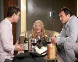 Joely Richardson consuming alcohol